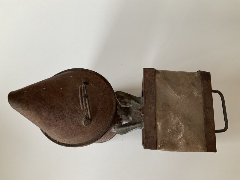 Vintage bee smoker Carousel 5