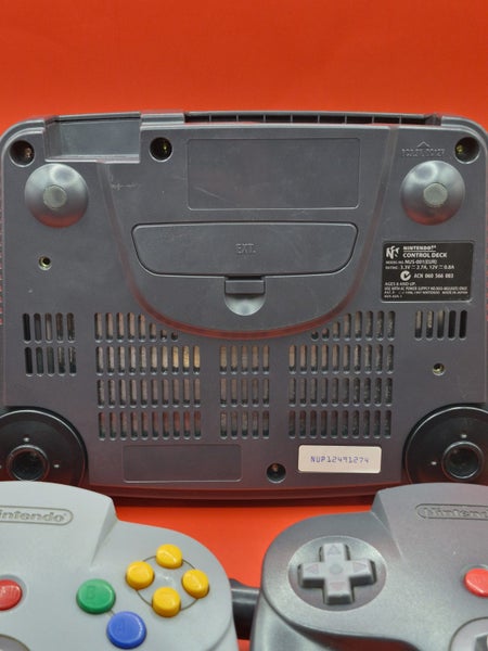 Nintendo 64 Console + Controllers + Cables Carousel 2