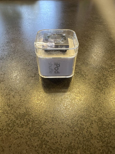 iPod shuffle- 4th Generation *resealed* Carousel 5