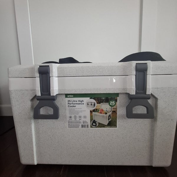 Cooler Box Carousel 1