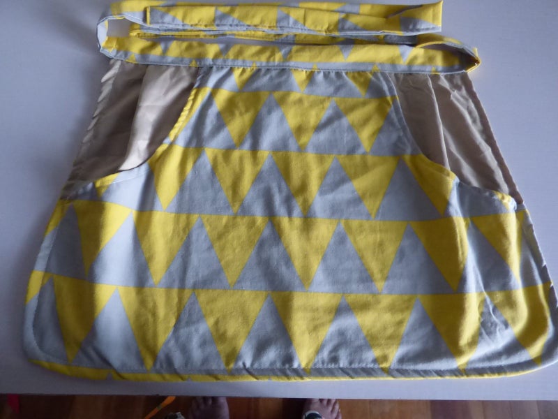 APRON Handmade Peg Apron, will last you YEARS not Months Carousel 2