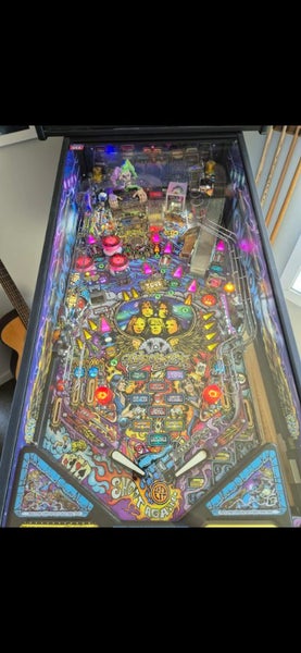 Aerosmith pinball stern. Carousel 9