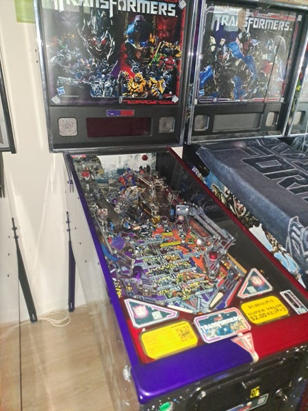 Transformers LE Carousel 1