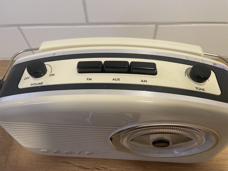 Retro Look Transistor Radio Carousel 3