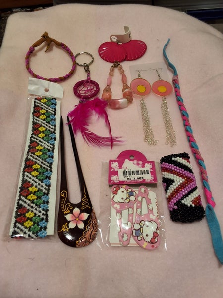 Bulk pink jewelry 11 items Carousel 1