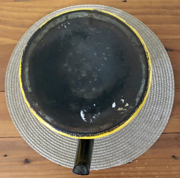 Vintage Finel Arabia • Yellow Enamel Coffee Pot Carousel 5