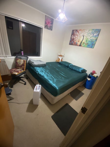 Howick, 3 bedrooms