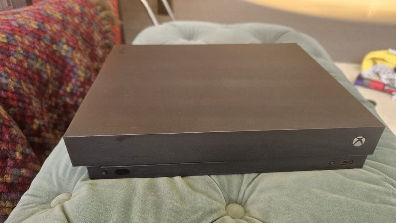 Xbox One X Bundle deal Carousel 1