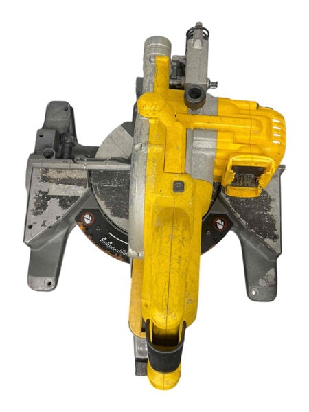 DEWALT MITRE SAW Carousel 1