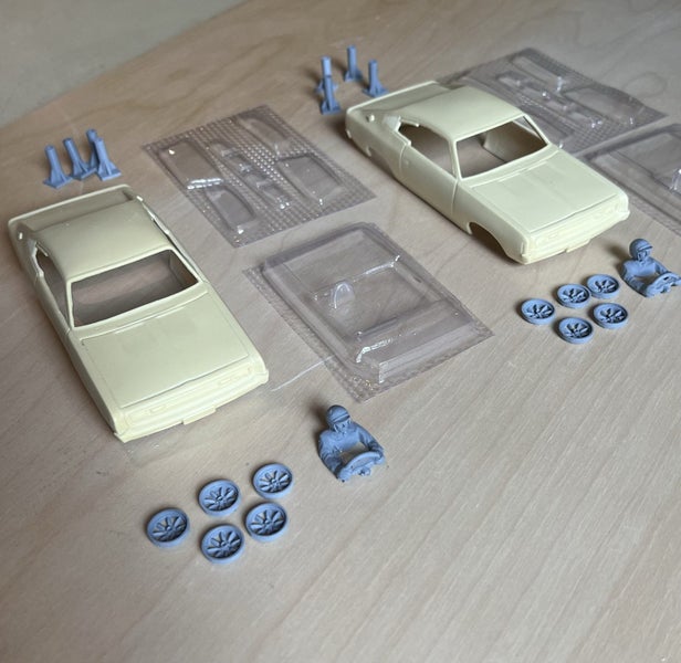 1/32 Valiant Charger body kit x 2 Carousel 4