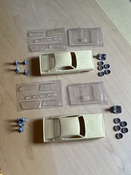 1/32 Valiant Charger body kit x 2 Carousel 2
