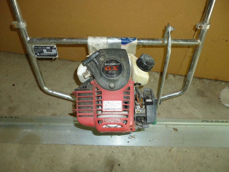 Concrete finishing screed Masalta Honda 4 stroke gx35 engine Carousel 2