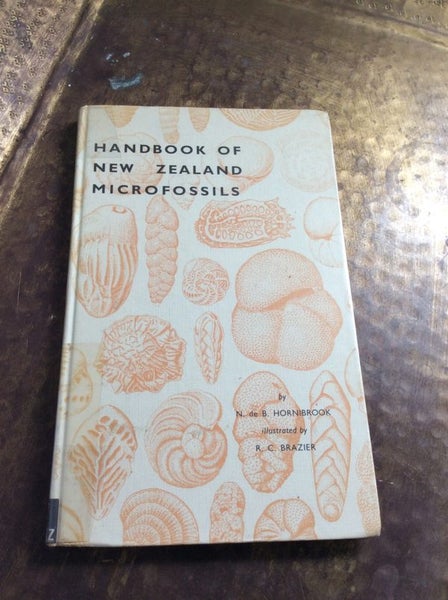 HANDBOOK OF NZ MICROFOSSILS ** 1968 ** HARDCOVER Carousel 1