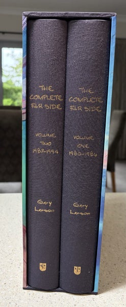 The Complete Far Side - Volumes 1 and 2 Carousel 1