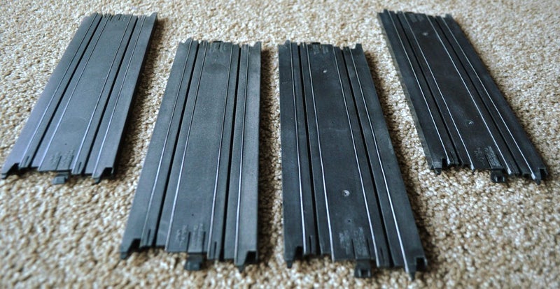 TYCO AFX SLOT CAR TRACKS - 4x 9" Straight Tracks Carousel 2