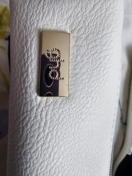 GHD Cordless Hair Straightener Carousel 2