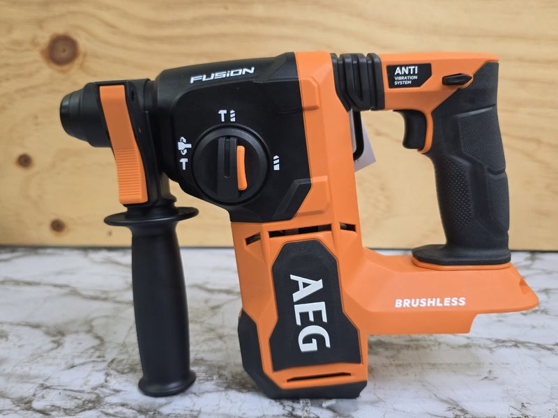 AEG Hammer Drill A18FRH Carousel 1