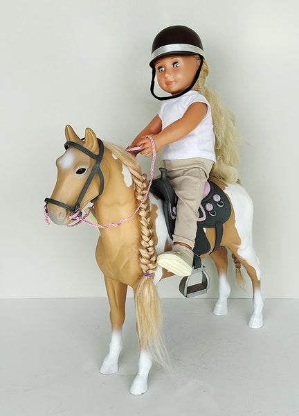 OG Dolls and horse with saddle and reins. Carousel 1