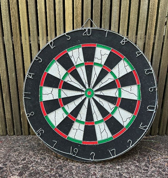 Darts Board with loads of Darts Carousel 1