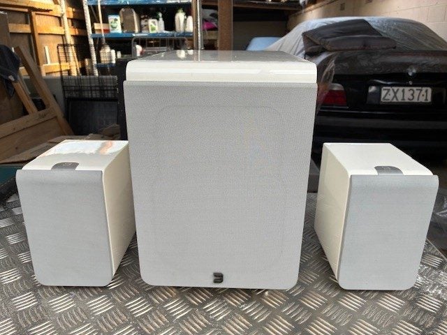 BLUESOUND DUO - SUB, SATELLITE SPEAKERS SET Carousel 1