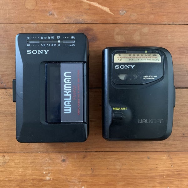 Vintage Sony Walkman WM-FX2015 Carousel 11