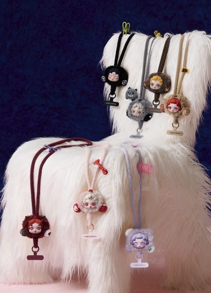 POP MART-SKULLPANDA YOU FOUND ME! PHONE LANYARD-CHOMP-BRAND NEW! Carousel 13