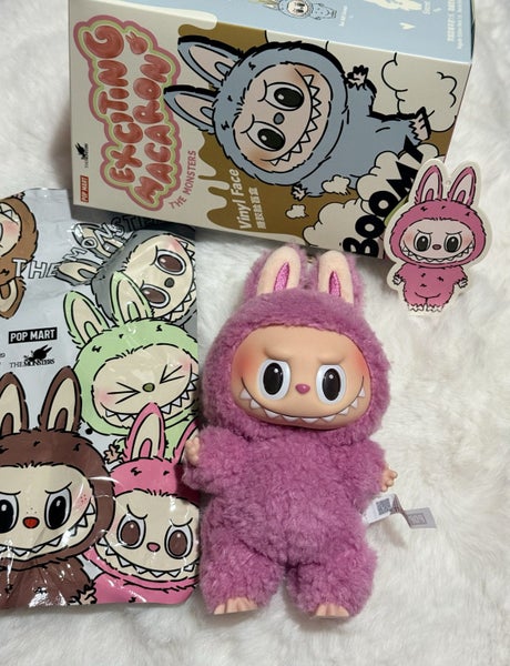 POP MART-EXCITING MACARON V1 LABUBU-LYCHEE BERRY-BRAND NEW! Carousel 1