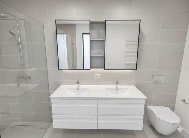 1500 WALLHUNG VANITY WITH DOUBLE CERAMIC TOP Carousel 1