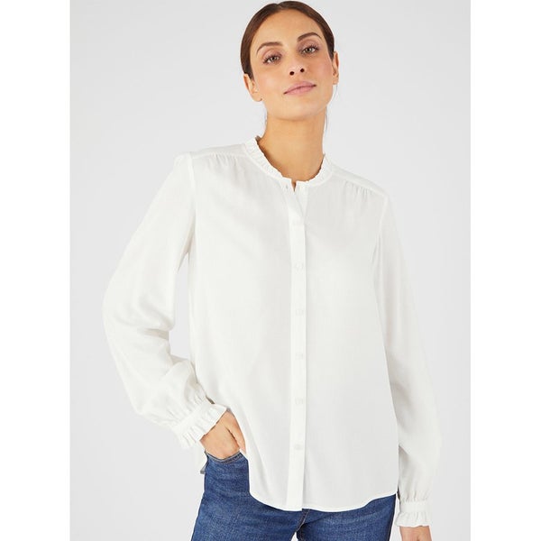 2 top special in white - size 8 - for you or gift? perfect tops Carousel 2