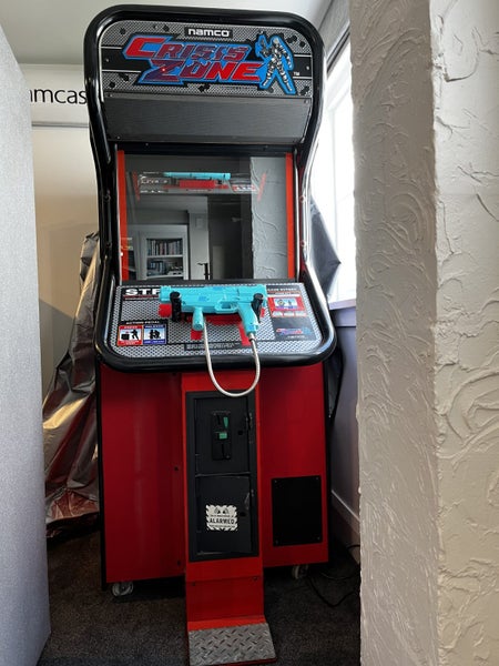 Crisis Zone Arcade Machine Carousel 2