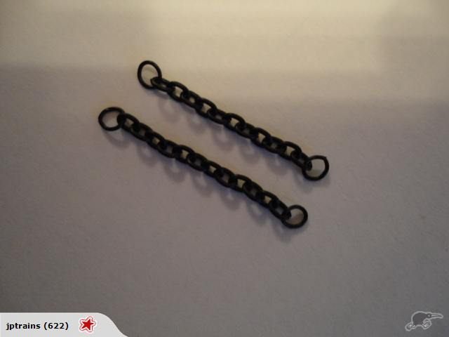 MARKLIN HO - REPLACEMENT - CHAINS FOR LUMBER CAR Carousel 1
