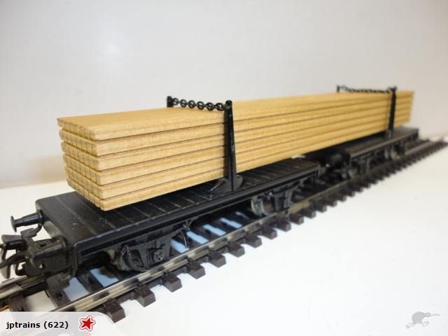 MARKLIN HO - REPLACEMENT - CHAINS FOR LUMBER CAR Carousel 2