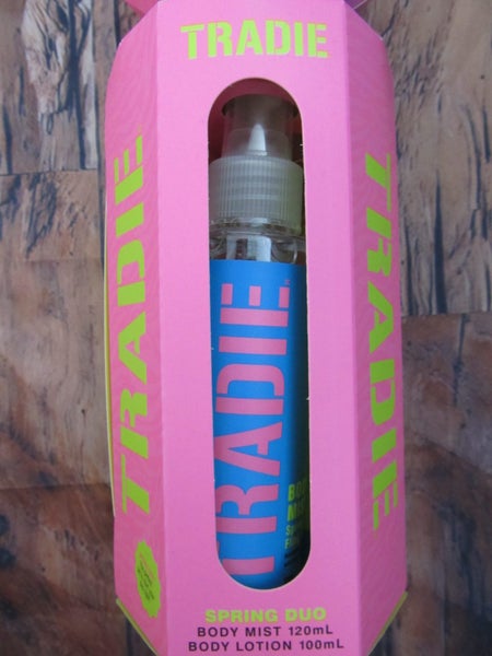 2pc Tradie Mist/Lotion Gift Set new Carousel 1