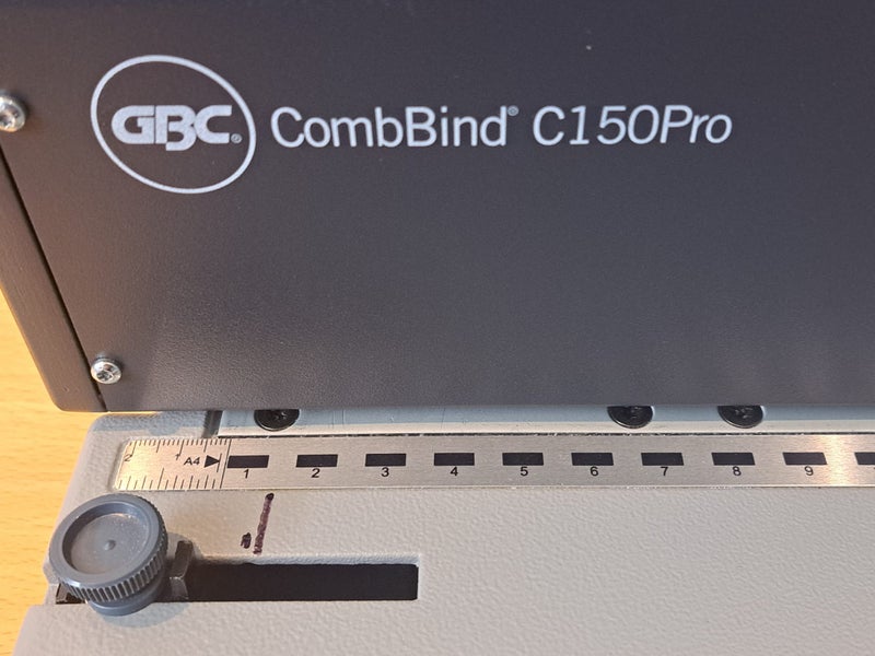 GBC Combbind C150Pro - Manual Binding Machine Carousel 2