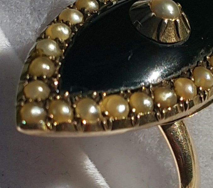 Victorian 15ct Gold Pearl Mourning Ring 7grams Carousel 11