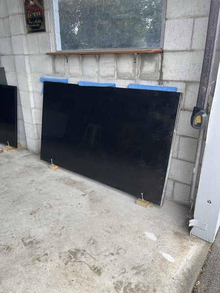 Black granite countertop Carousel 1