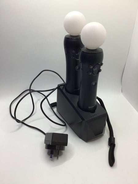 * 2x PS VR V1 PS Move Wands / Remotes for PS3 / PS4 w/ Charging Dock! * Carousel 1