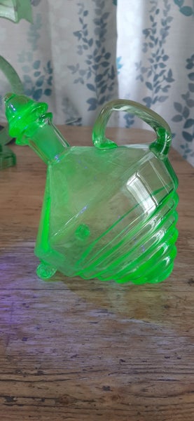 RARE Collectable Uranium Glass - Antique Art Deco French Glass Wine Decanter Carousel 2