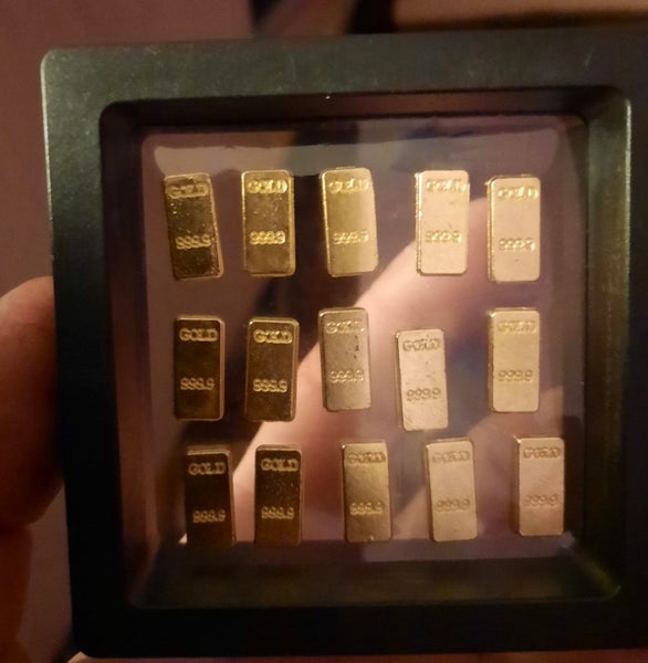 Novelty Replica Mini Gold Bars 15 Piece Set 999.9 Coated Bullion n Display Case Carousel 2