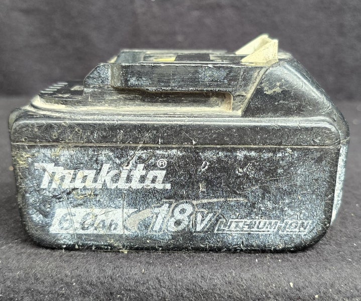 Makita BL1860B 18V-6.0Ah Battery (14 N) #A Carousel 2