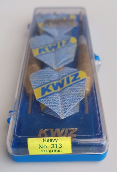 Vintage Darts from Kwiz of England Heavy 29Gram Near New Carousel 4