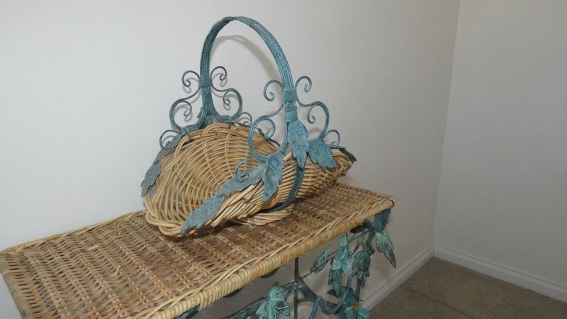 Antic Wine Rack Carousel 2