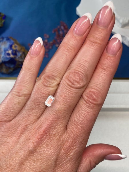 $1RES ~ $1070 Retail * 1.36ct Rainbow Moonstone Madagascar Carousel 2