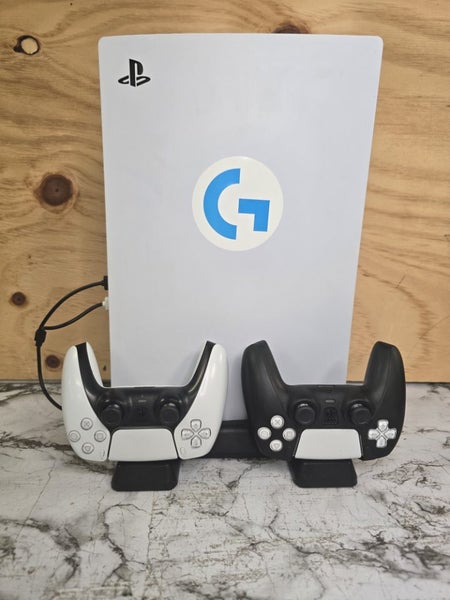 PlayStation 5 Disc Console with 2x Controller and Fan Base Carousel 1