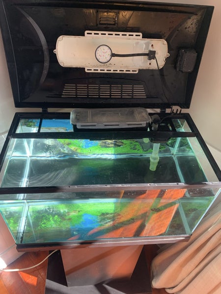 BLUE PLANET 80L TANK & STAND Carousel 2