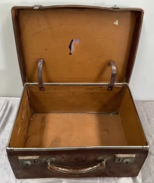 Small ANTIQUE VINTAGE MID CENTURY BROWN LEATHER Suitcase c1920-1940s 37x26cm Carousel 2
