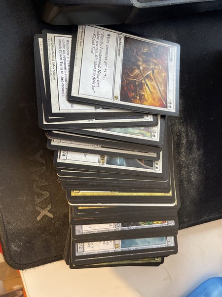 MTG Bulk - Remnants of Commander Decks Carousel 1