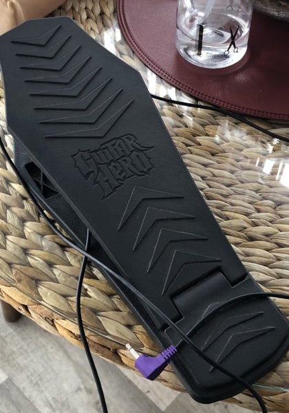 Guitar Hero drum kick pedal & drum sticks Carousel 1