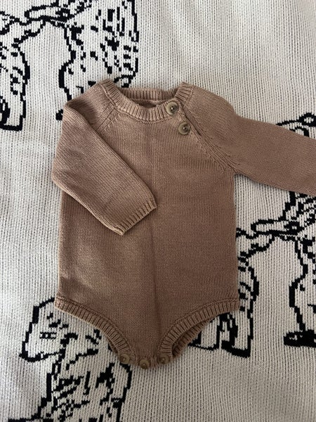 Baby : cotton on knit bodysuit Carousel 1