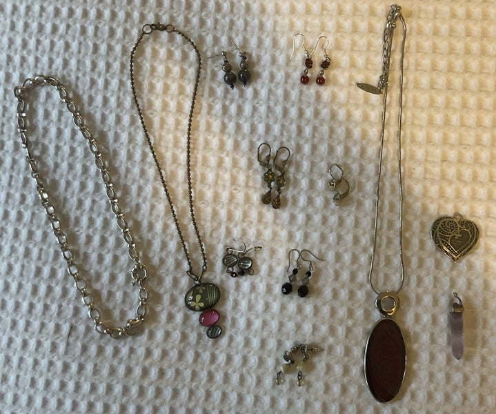 Costume Jewellery Carousel 1